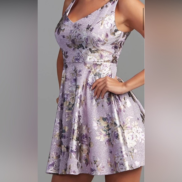 NWT Jump Lavender Floral Midi Dress - Picture 1 of 4